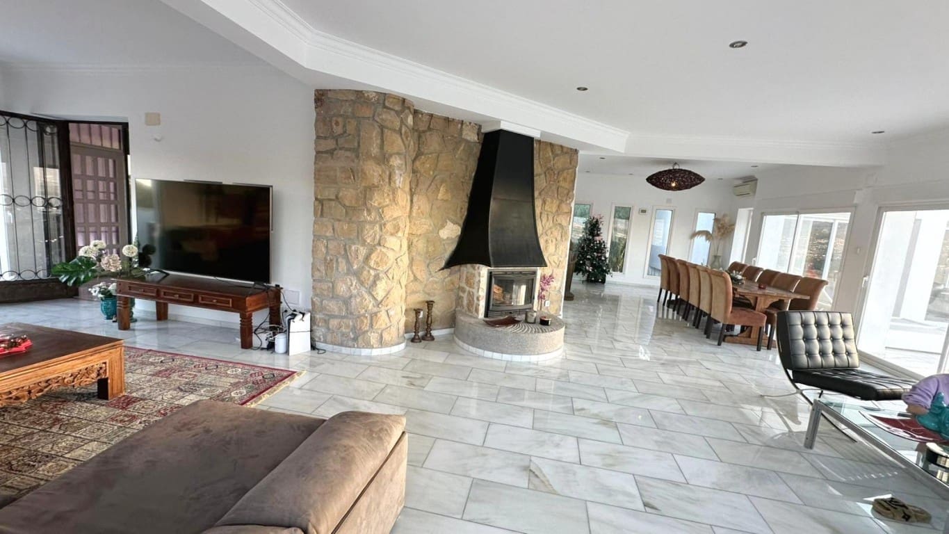 6 quarto Moradia para venda em Albir com piscina - 2 950 000 € (Ref: 1940506)