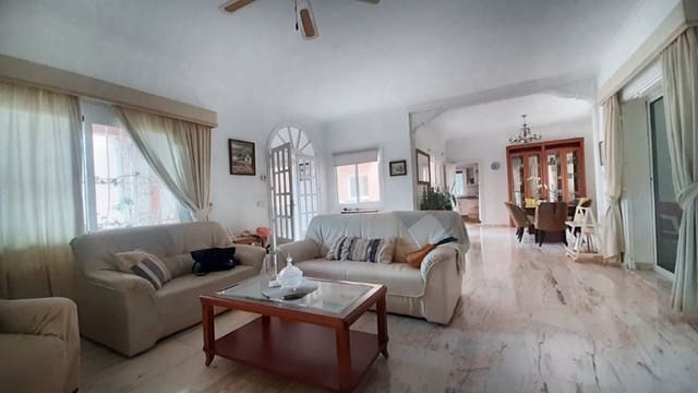 4 sypialnia Willa na sprzedaż w Albir, Alfaz del Pi / L'Alfàs del Pi z basenem - 635 000 € (Ref: 3144731)
