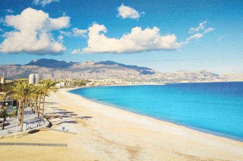 5 sypialnia Komercyjne na sprzedaż w Albir z basenem - 2 000 000 € (Ref: 4923305)