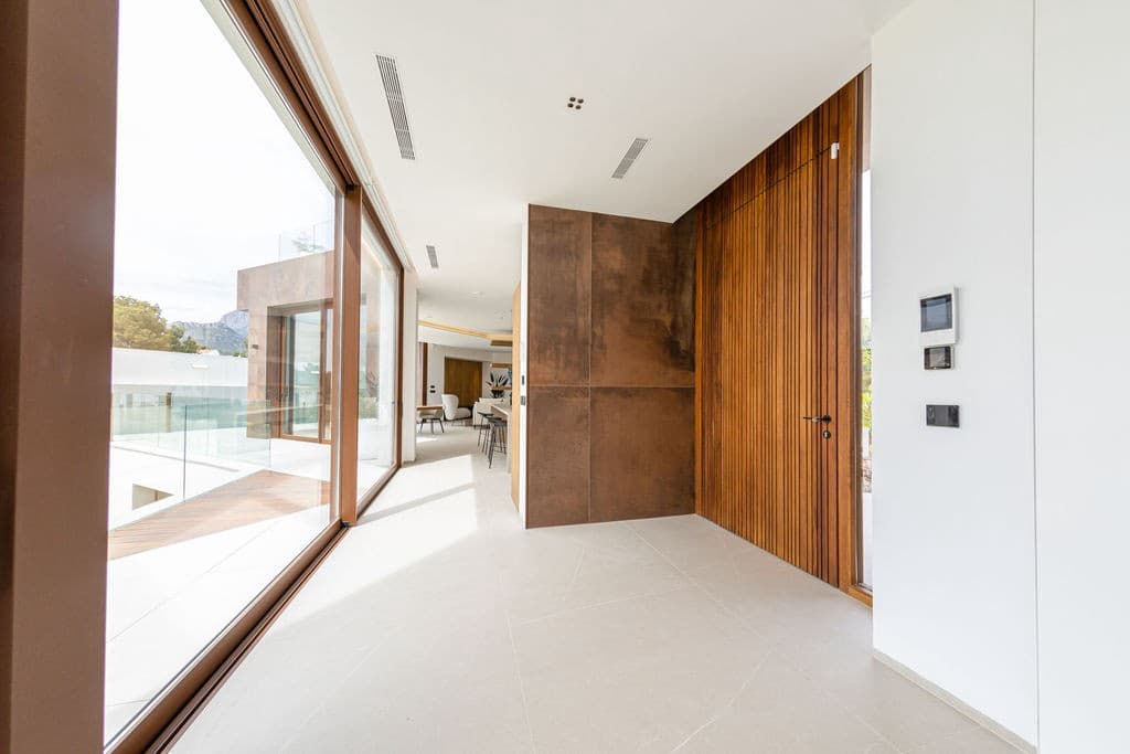 4 bedroom Villa for sale in Benidorm with pool - € 2,825,000 (Ref: 5071706)
