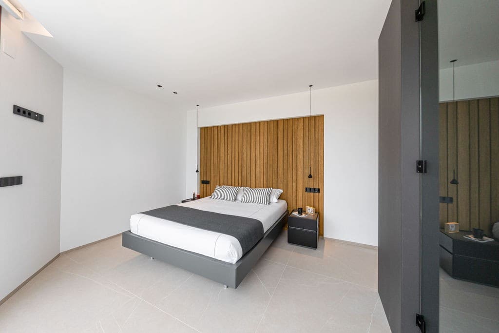 4 bedroom Villa for sale in Benidorm with pool - € 2,825,000 (Ref: 5071706)