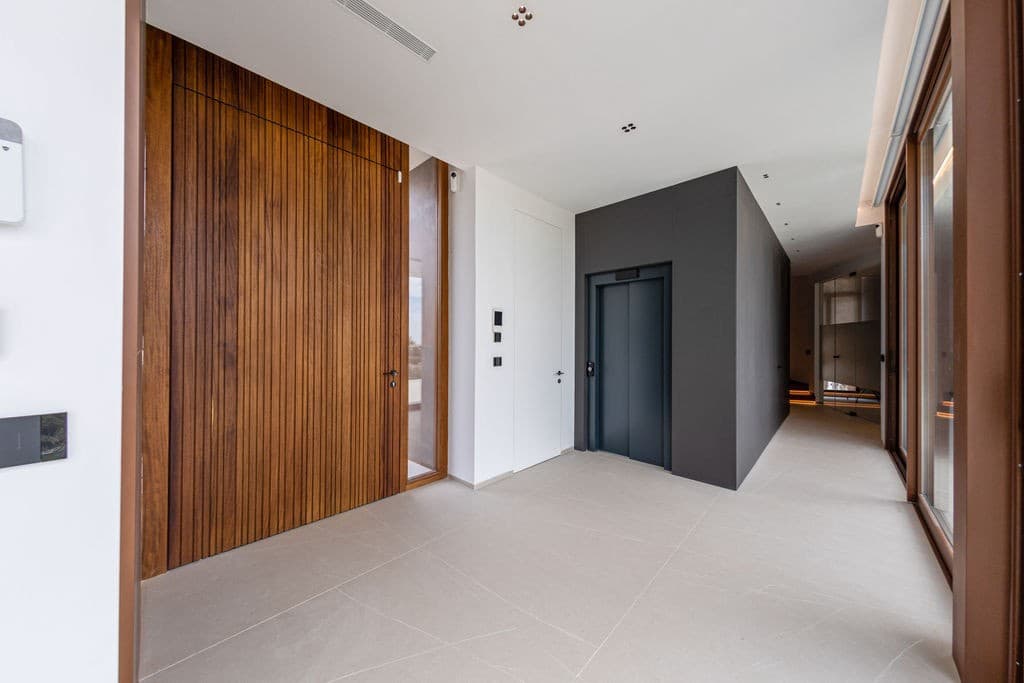4 bedroom Villa for sale in Benidorm with pool - € 2,825,000 (Ref: 5071706)