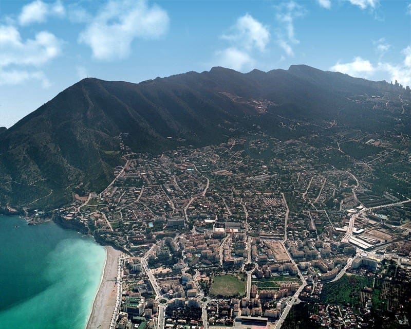 2 quarto Apartamento para venda em Albir com piscina - 480 000 € (Ref: 5777352)