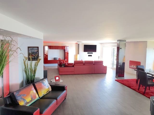 Apartamento de 6 habitaciones en Altea en venta con piscina - 650.000 € (Ref: 6300981)