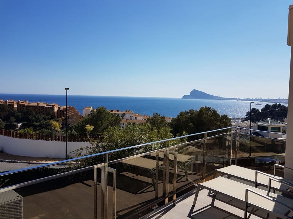 Apartamento de 6 habitaciones en Altea en venta con piscina - 650.000 € (Ref: 6300981)