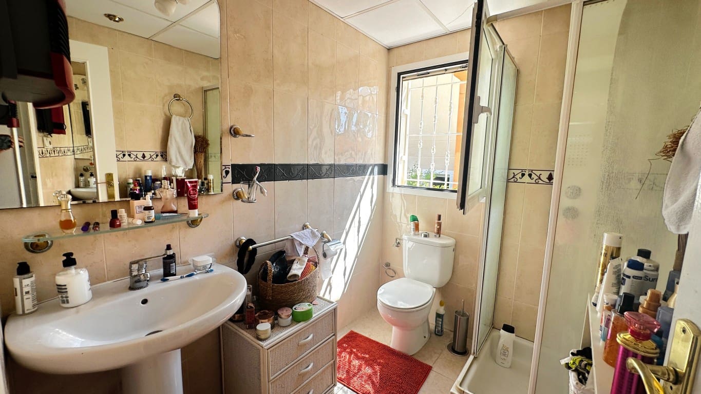 2 slaapkamer Villa te koop in La Nucia met zwembad - € 679.000 (Ref: 6322914)