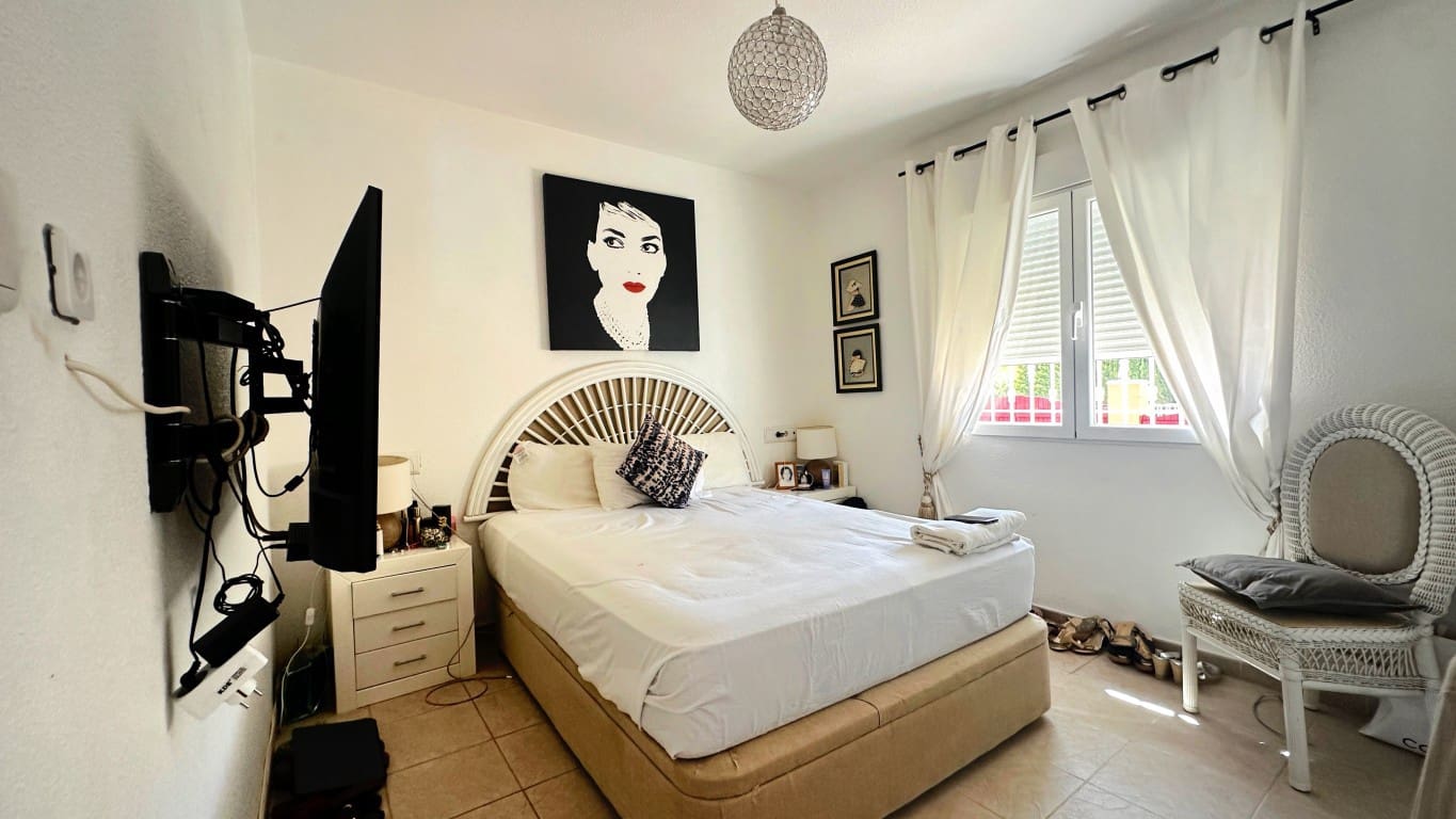 2 slaapkamer Villa te koop in La Nucia met zwembad - € 679.000 (Ref: 6322914)