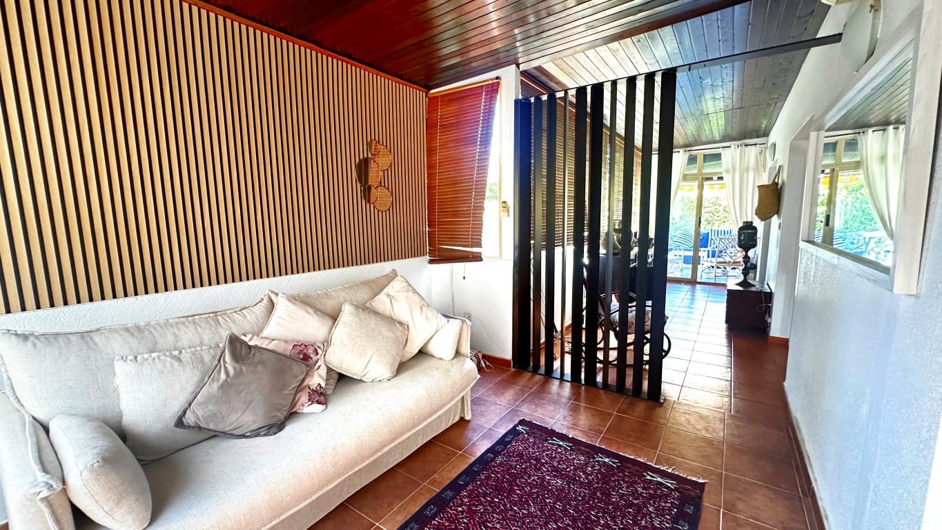 2 slaapkamer Villa te koop in La Nucia met zwembad - € 679.000 (Ref: 6322914)