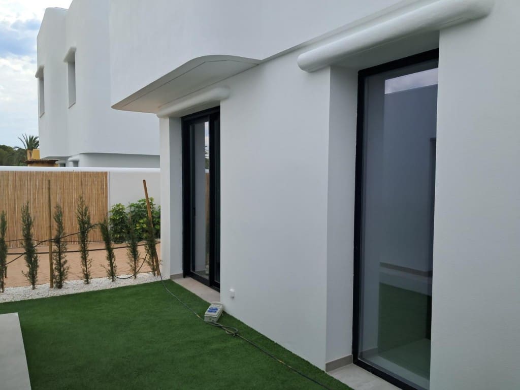 4 sovrum Villa till salu i Albir med pool - 875 000 € (Ref: 6327270)