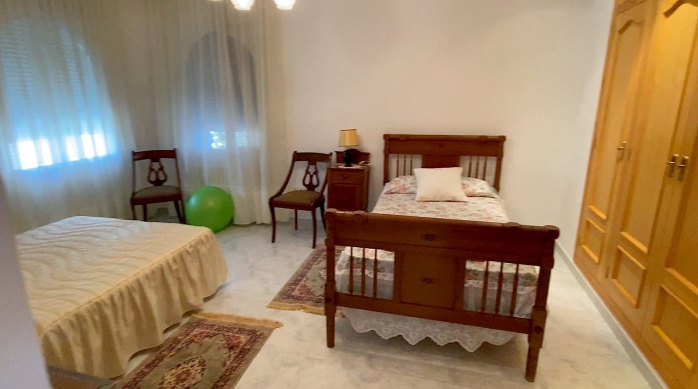 8 bedroom Villa for sale in Altea with pool - € 4,200,000 (Ref: 7393470)