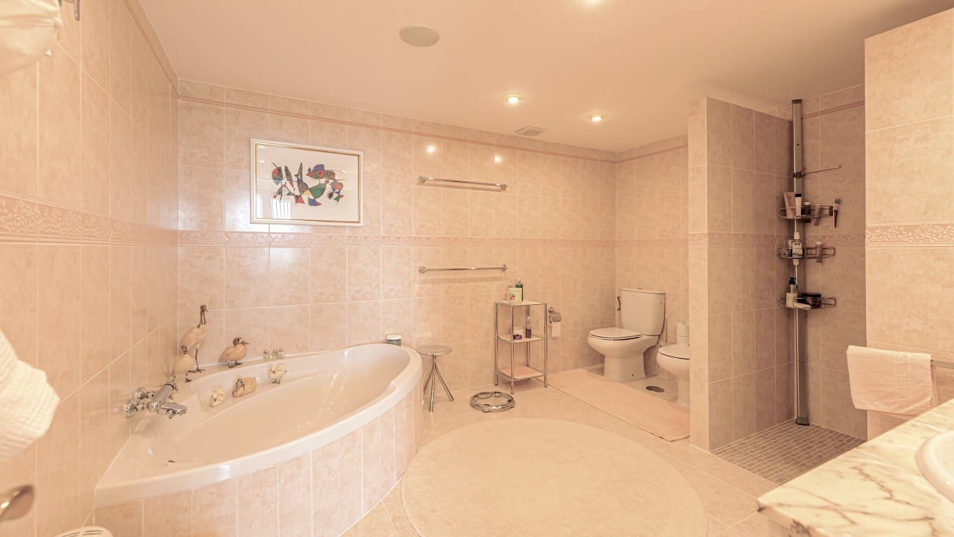 2 soveværelse Lejlighed til salg i Altea med swimmingpool - € 975.000 (Ref: 7571200)