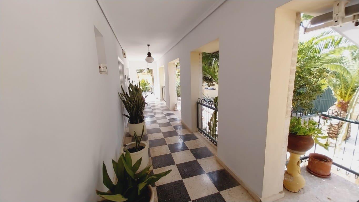 5 soveværelse Villa til salg i Benidorm med swimmingpool - € 735.000 (Ref: 7682666)