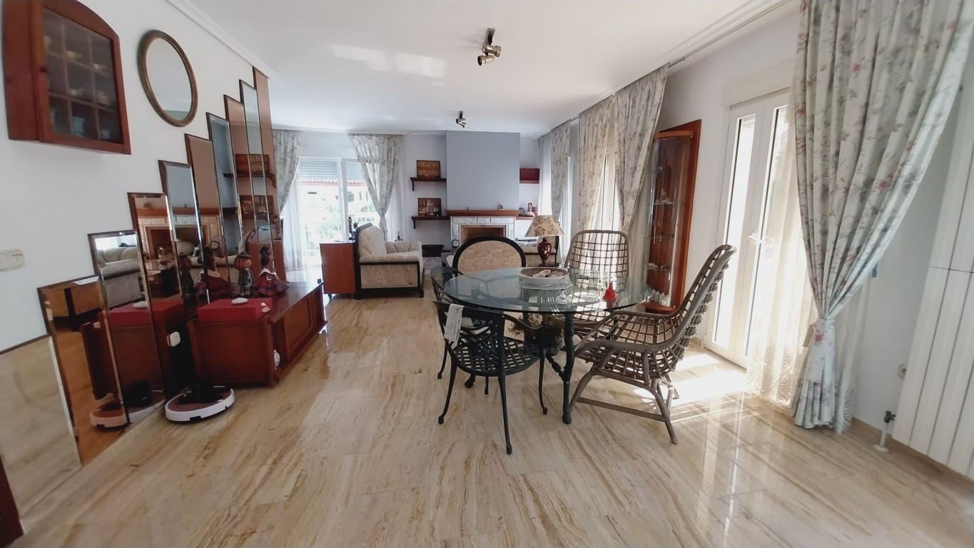 5 soveværelse Villa til salg i Benidorm med swimmingpool - € 735.000 (Ref: 7682666)