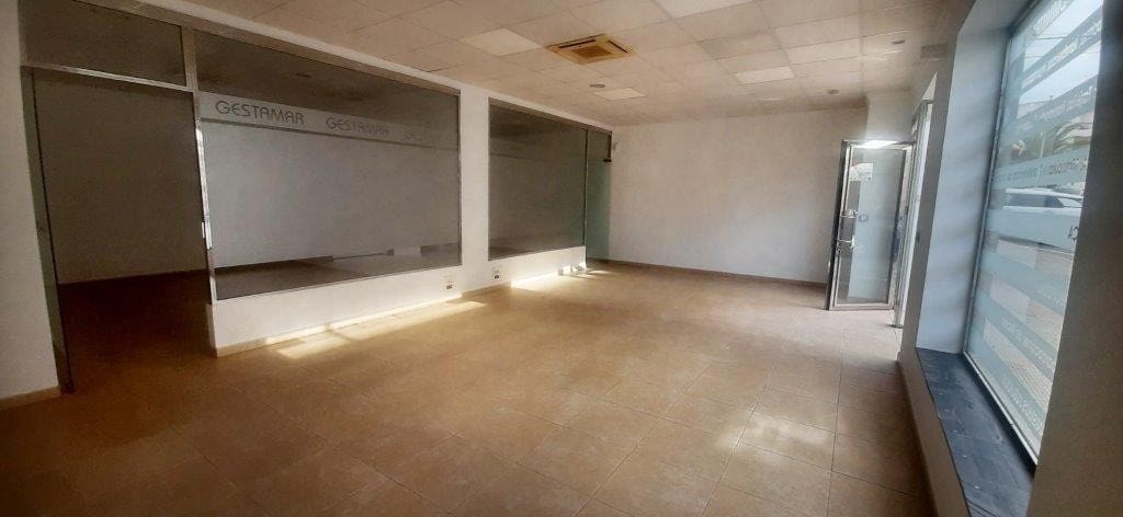 Commercieel te koop in La Nucia - € 150.000 (Ref: 7799310)