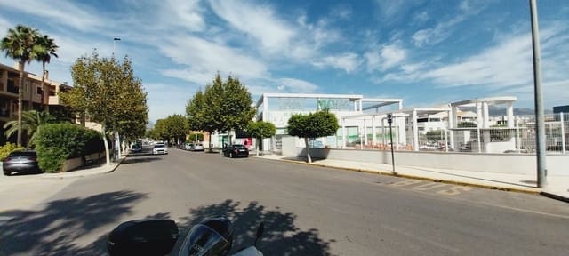 Commercial for sale in Albir, Alfaz del Pi / L'Alfàs del Pi - € 2,800,000 (Ref: 7799311)