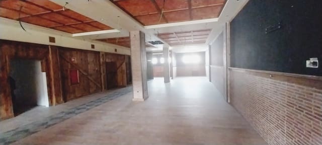 Commercial for sale in Albir, Alfaz del Pi / L'Alfàs del Pi - € 1,200,000 (Ref: 7802479)