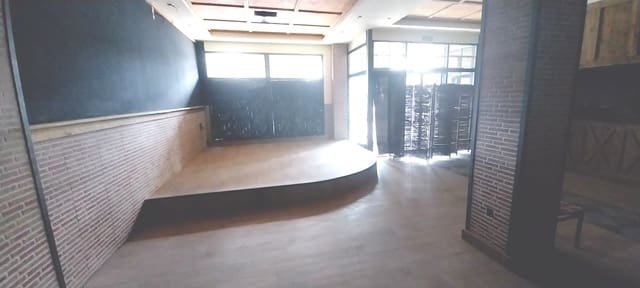 Commercial for sale in Albir, Alfaz del Pi / L'Alfàs del Pi - € 1,200,000 (Ref: 7802479)