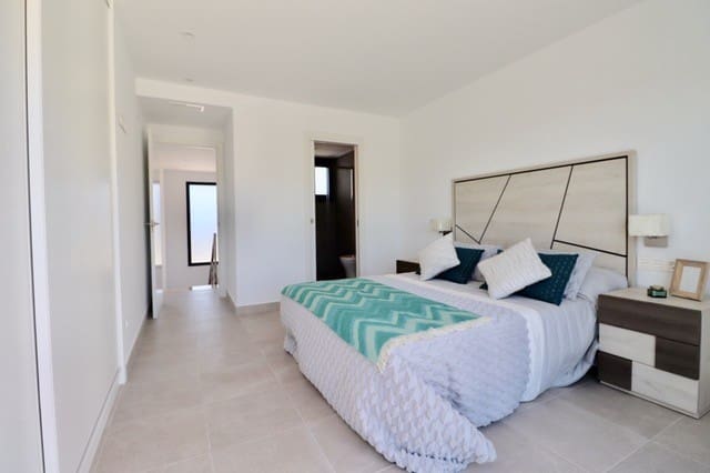 3 sovrum Villa till salu i La Nucia med pool - 495 000 € (Ref: 7929541)