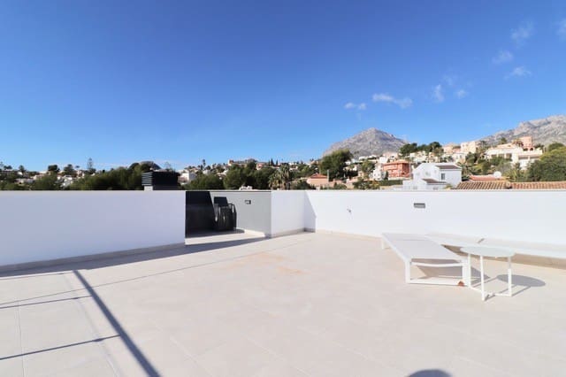 3 sovrum Villa till salu i La Nucia med pool - 495 000 € (Ref: 7929541)