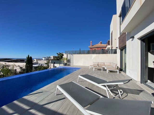 3 quarto Moradia para venda em Finestrat com piscina - 735 000 € (Ref: 8118172)