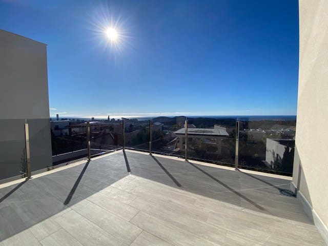 3 quarto Moradia para venda em Finestrat com piscina - 735 000 € (Ref: 8118172)