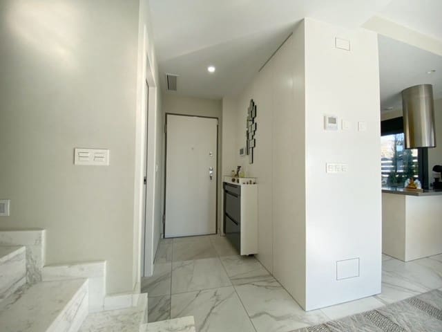 3 quarto Moradia para venda em Finestrat com piscina - 735 000 € (Ref: 8118172)