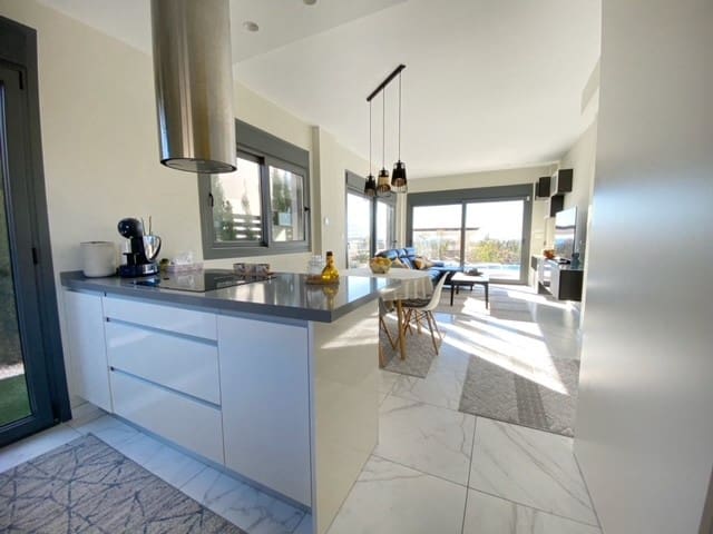 3 quarto Moradia para venda em Balcón de Finestrat - Terra Marina, Finestrat com piscina - 735 000 € (Ref: 8118172)