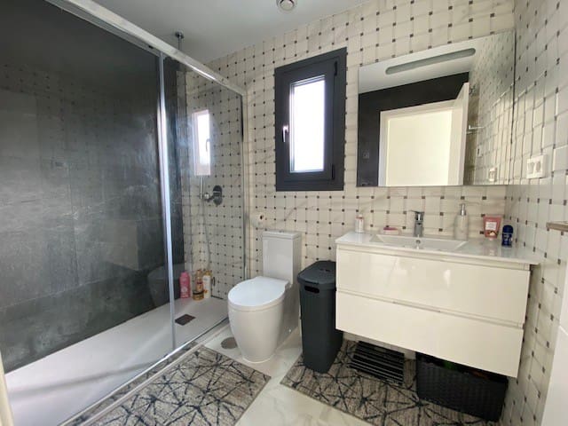 3 quarto Moradia para venda em Finestrat com piscina - 735 000 € (Ref: 8118172)