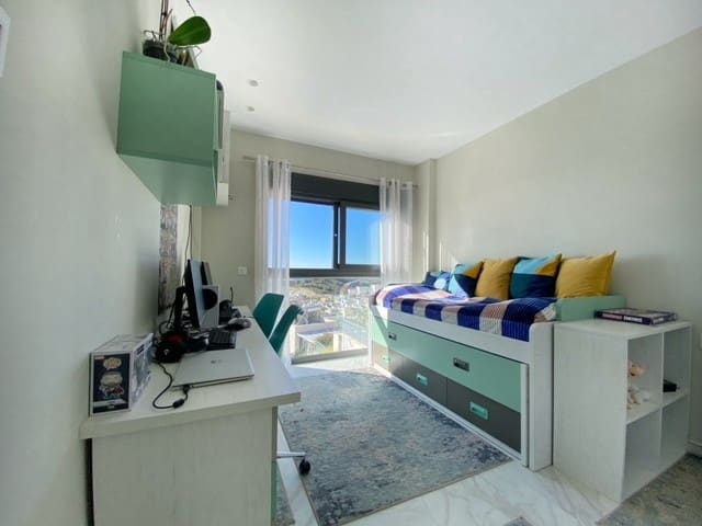 3 quarto Moradia para venda em Finestrat com piscina - 735 000 € (Ref: 8118172)