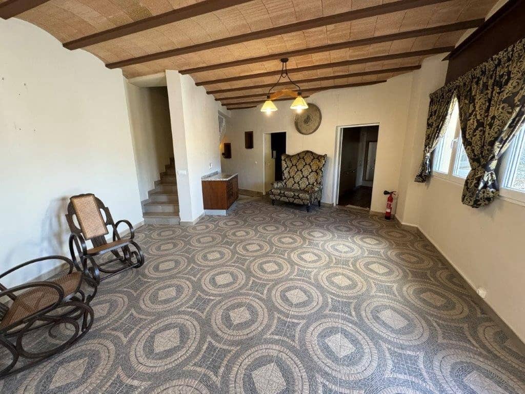 Villa te koop in Callosa d'En Sarria met zwembad - € 595.000 (Ref: 8176353)