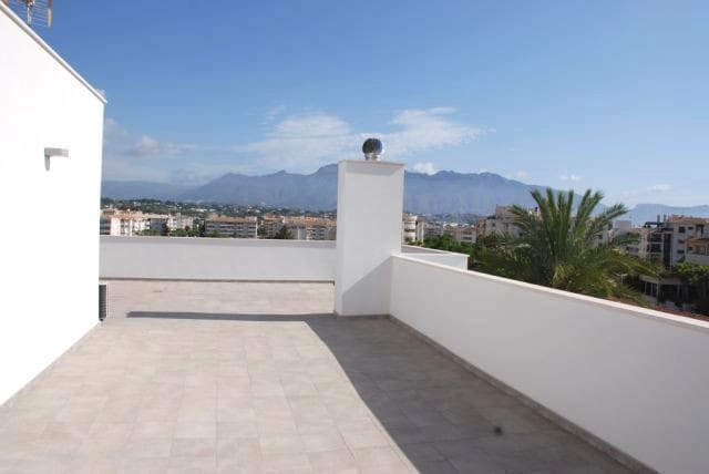 4 sypialnia Willa na sprzedaż w Albir z basenem - 990 000 € (Ref: 8253163)