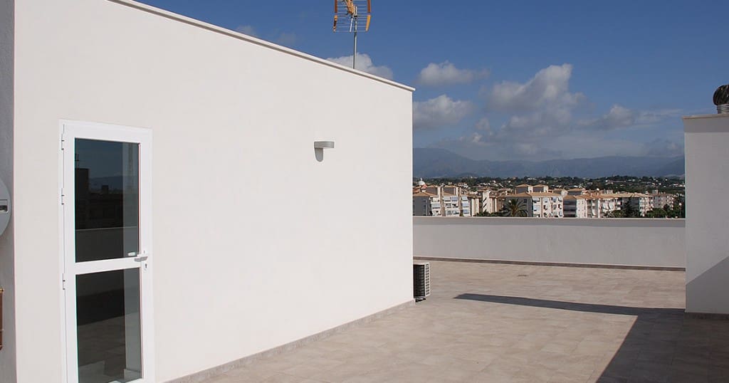 4 bedroom Villa for sale in Albir with pool - € 990,000 (Ref: 8253163)