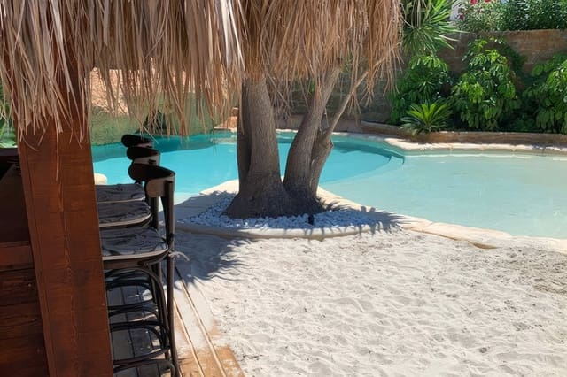 3 soverom Villa til salgs i Albir, Alfaz del Pi / L'Alfàs del Pi med svømmebasseng - € 795 000 (Ref: 8321375)