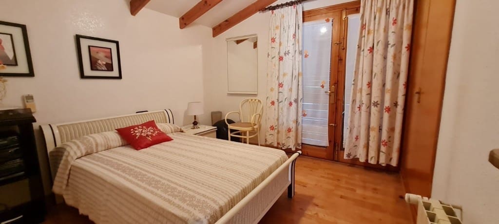 6 soverom Villa til salgs i Benidorm - € 745 000 (Ref: 8382328)