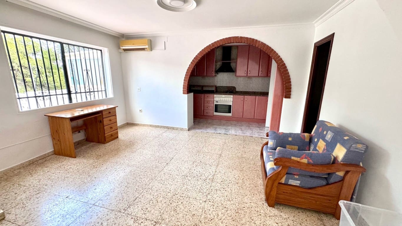 3 makuuhuone Huvila myytävänä paikassa La Nucia mukana uima-altaan - 255 000 € (Ref: 8481806)