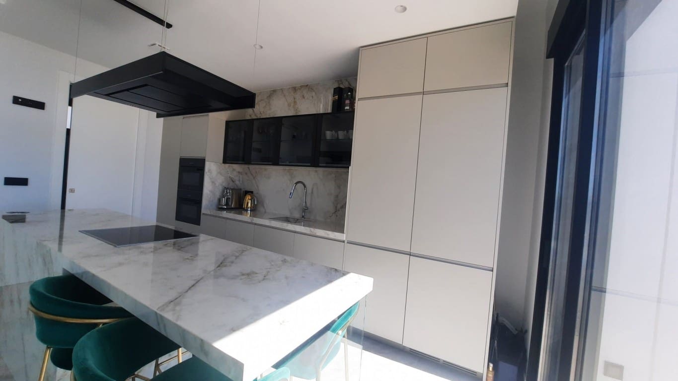 3 bedroom Villa for sale in Finestrat with pool - € 1,750,000 (Ref: 8598635)