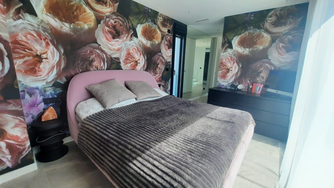 3 bedroom Villa for sale in Finestrat with pool - € 1,750,000 (Ref: 8598635)