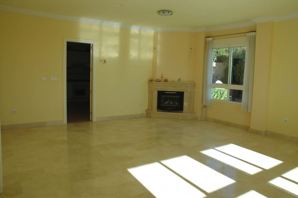 4 soverom Villa til salgs i Finestrat med svømmebasseng - € 590 000 (Ref: 8614173)