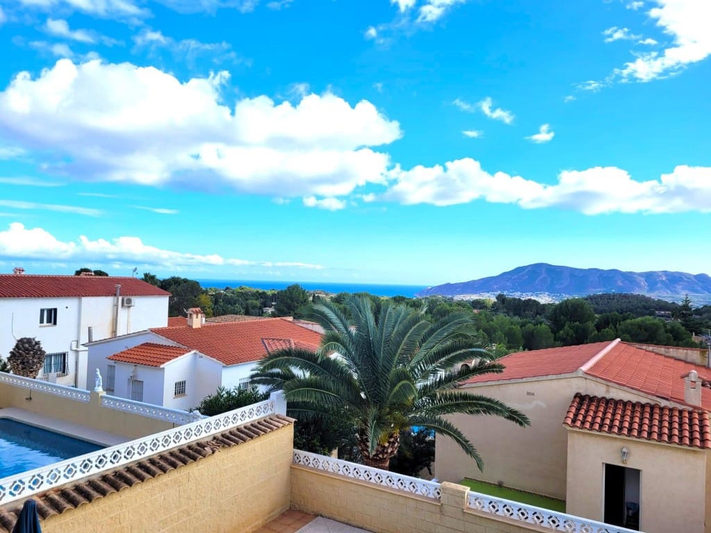 7 soverom Villa til salgs i Alfaz del Pi / L'Alfas del Pi med svømmebasseng - € 462 000 (Ref: 8620542)