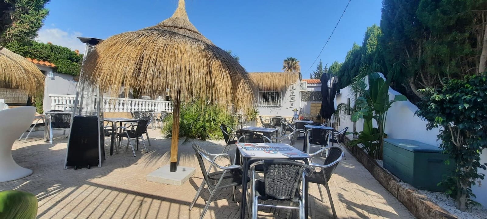 5 slaapkamer Commercieel te koop in La Nucia - € 550.000 (Ref: 8625345)