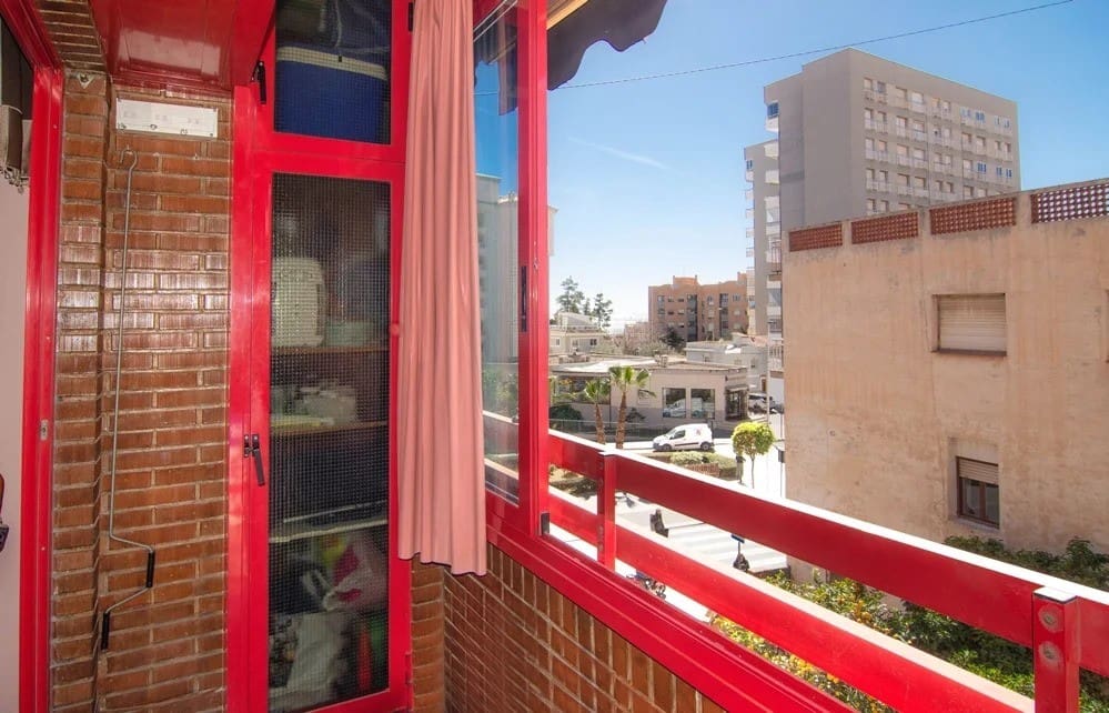 Apartamento de 3 habitaciones en La Villajoyosa / Vila Joiosa en venta con piscina - 340.000 € (Ref: 8665452)