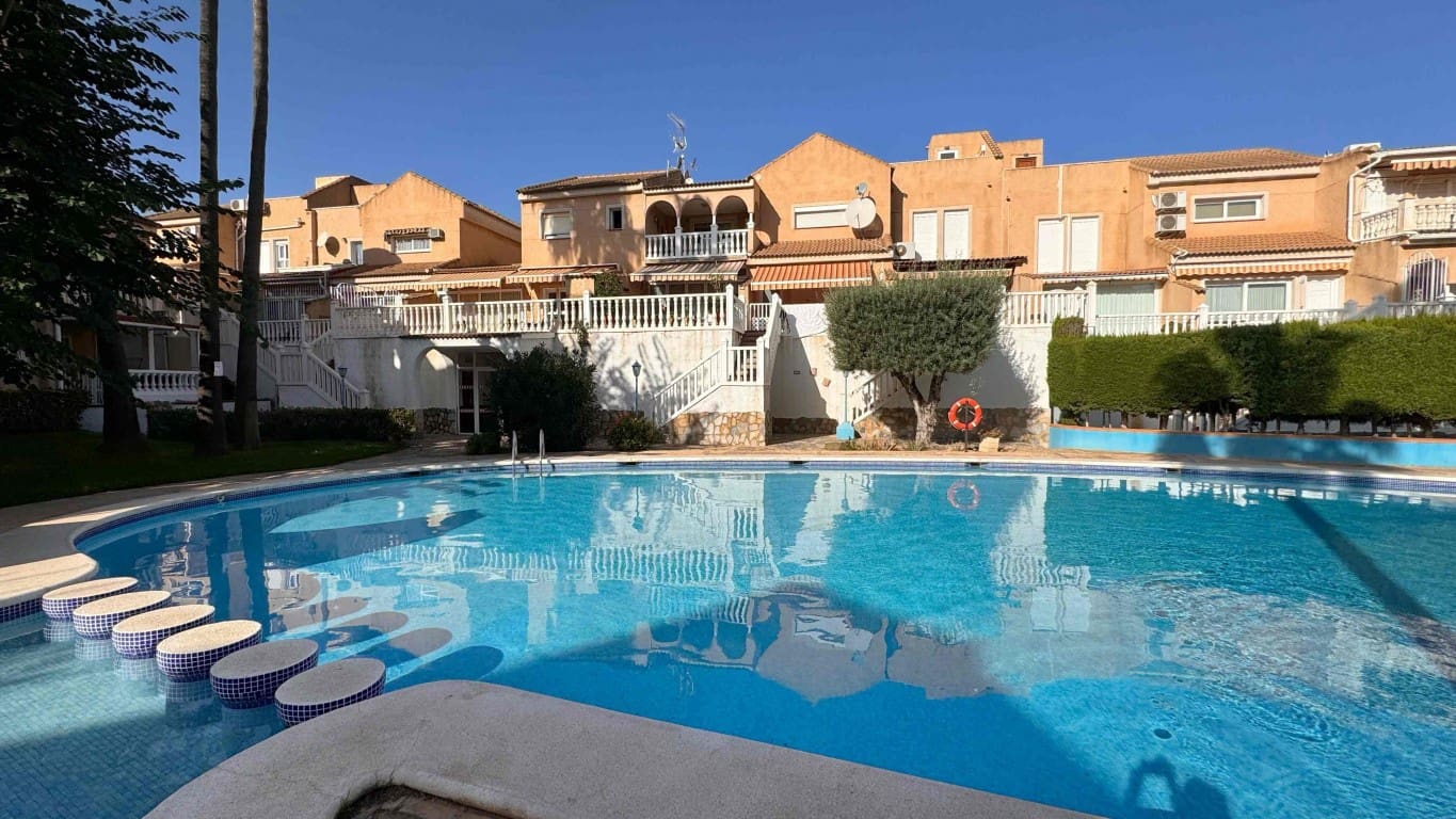 2 makuuhuone Huoneisto myytävänä paikassa Albir - 230 000 € (Ref: 8675095)