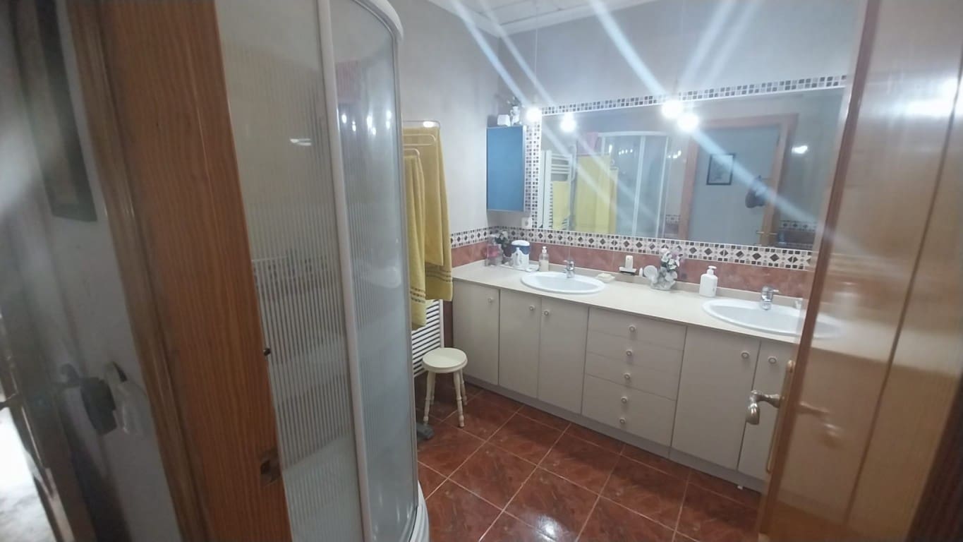 3 bedroom Villa for sale in Alfaz del Pi / L'Alfas del Pi with pool - € 350,000 (Ref: 8699062)