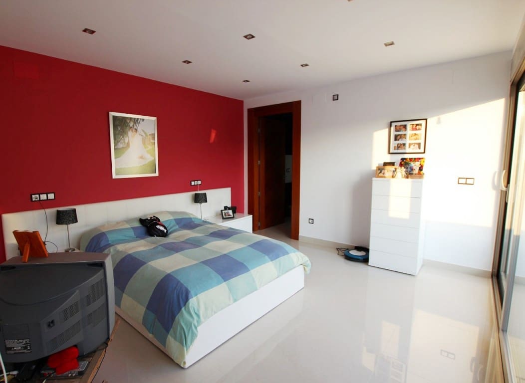 6 quarto Moradia para venda em Albir com piscina - 2 100 000 € (Ref: 8762451)