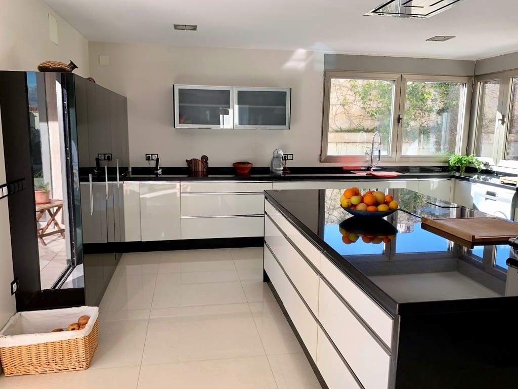 6 quarto Moradia para venda em Albir com piscina - 2 100 000 € (Ref: 8762451)