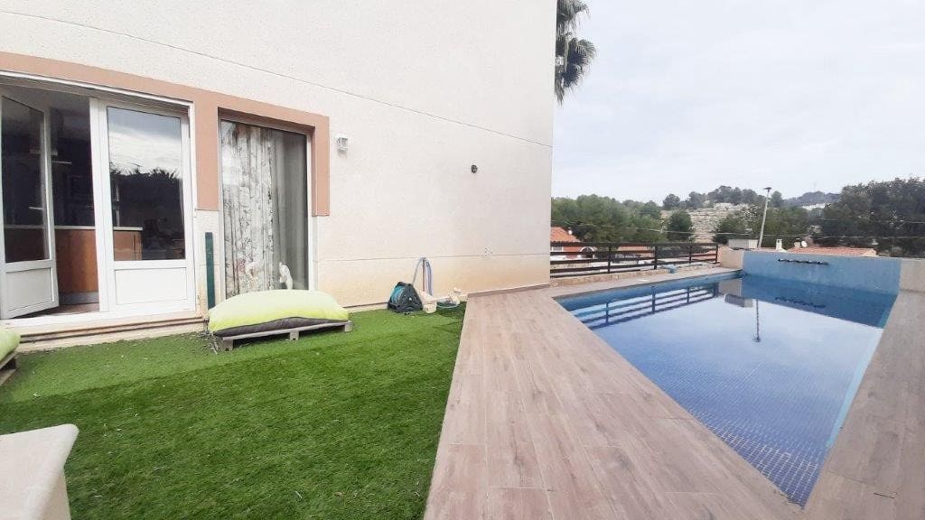 4 soverom Villa til salgs i Alfaz del Pi / L'Alfas del Pi med svømmebasseng - € 398 000 (Ref: 8830347)