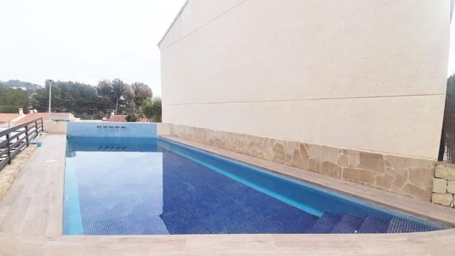 4 soverom Villa til salgs i Escandinavia - Cautivador, Alfaz del Pi / L'Alfàs del Pi med svømmebasseng - € 398 000 (Ref: 8830347)