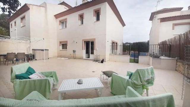 4 soverom Villa til salgs i Escandinavia - Cautivador, Alfaz del Pi / L'Alfàs del Pi med svømmebasseng - € 398 000 (Ref: 8830347)