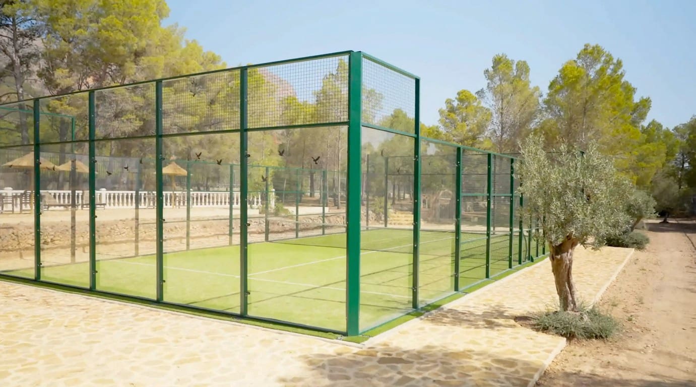 7 slaapkamer Villa te koop in La Nucia met zwembad - € 5.600.000 (Ref: 8848479)