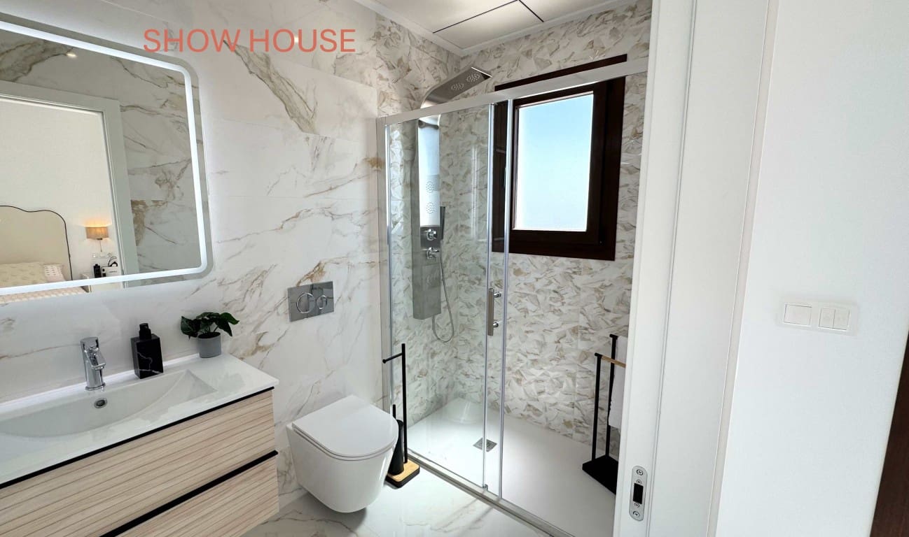 3 soveværelse Villa til salg i Polop med swimmingpool - € 598.000 (Ref: 8882354)